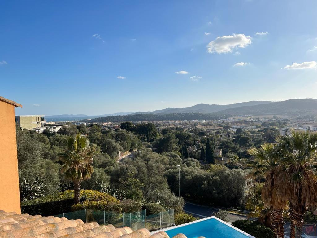 Appartement Vue Sur Mer, Piscine, Garage Prive Bormes-les-Mimosas Exterior foto